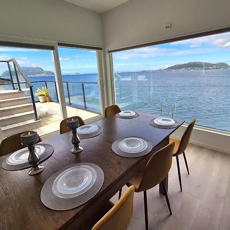 Villa With A View Ålesund