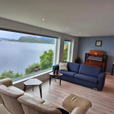 With A View Villa *